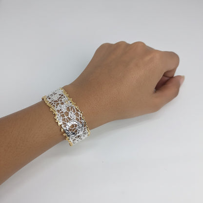 Mesh Glow Cuff