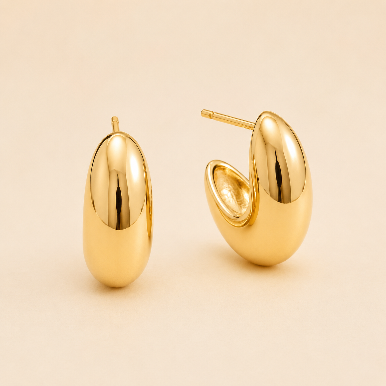 Aurora Oval Gold Studs