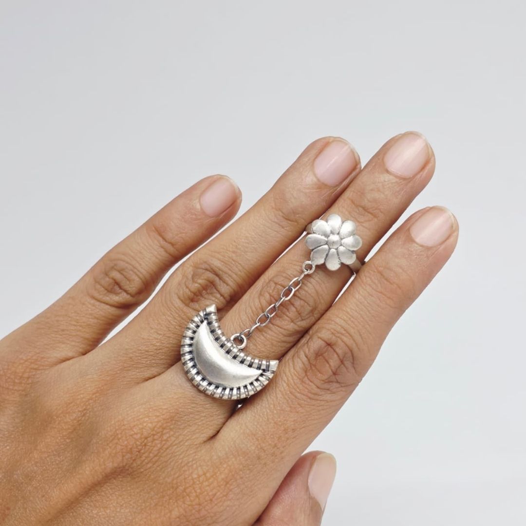 Moonlace ring