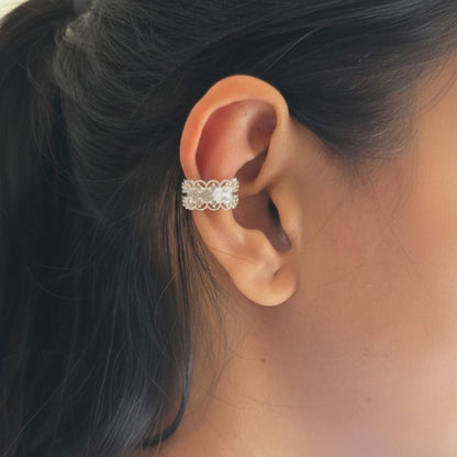 Luxe Radiance silvr ear Cuff