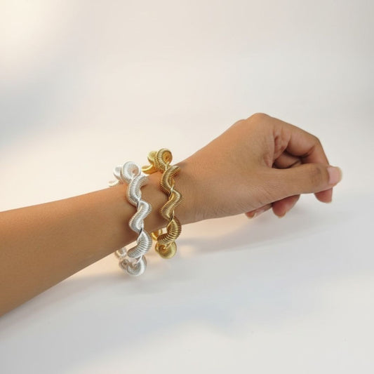 Twist Flow Cuff