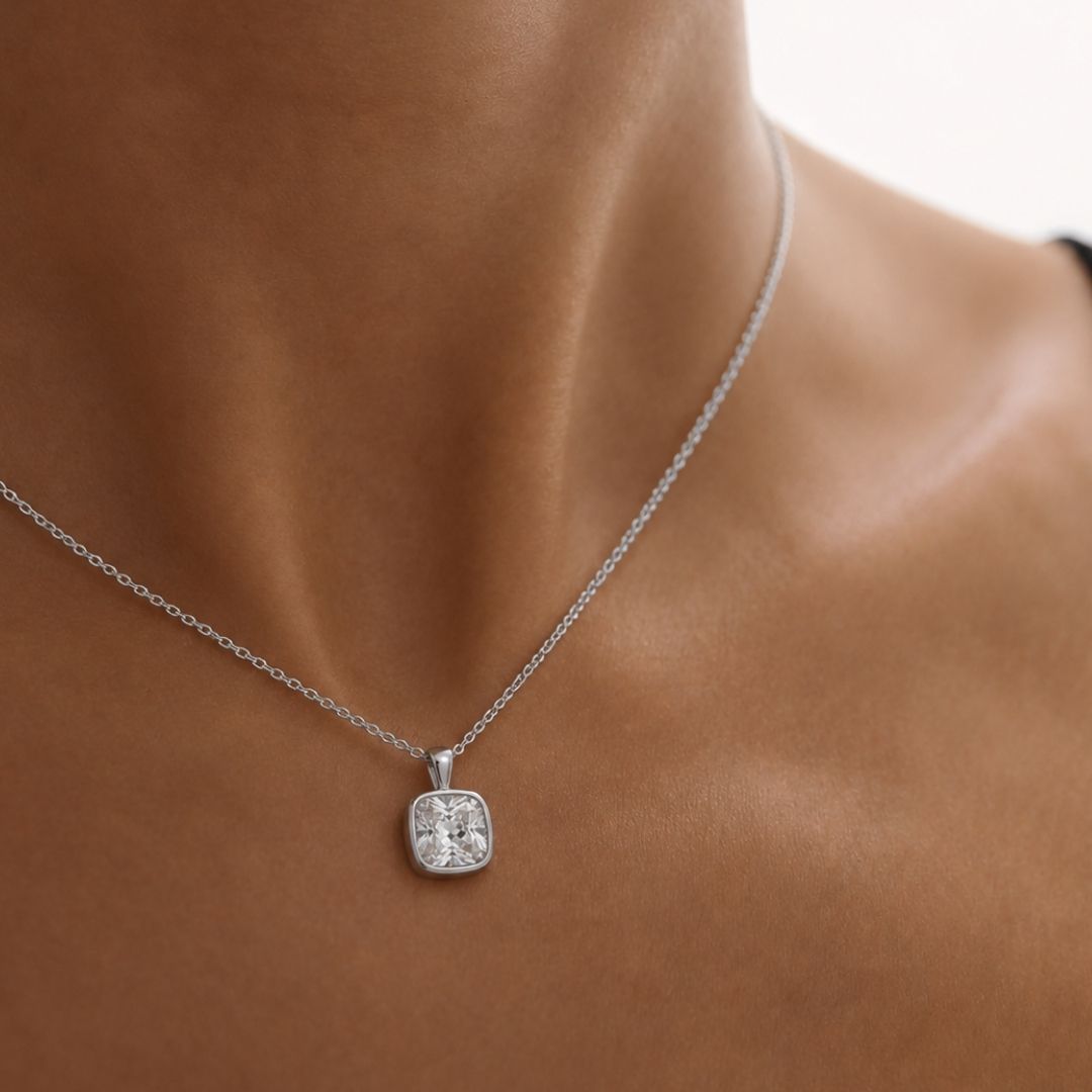 Crystal Glow Necklace